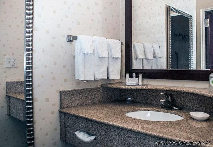 Hotel Springhill Airport Louisville-Jefferson County