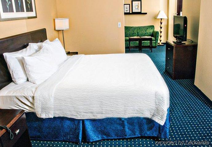 Springhill Airport Hotel