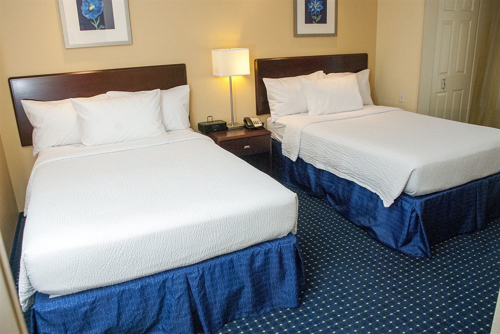 Springhill Airport Hotel