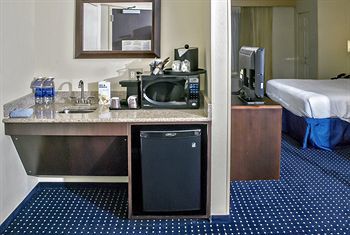 Hotel Springhill Airport Louisville-Jefferson County